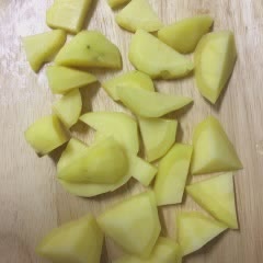 Cách làm hoành thánh chiên nhân phô mai khoai tây