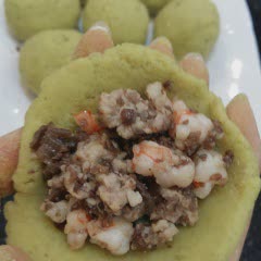 Cách làm Khoai lang nhân tôm thịt chiên xù