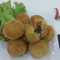 Cách làm Khoai lang nhân tôm thịt chiên xù