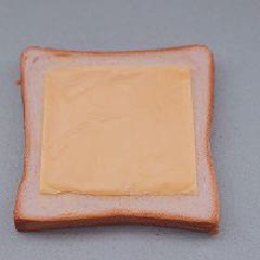 Cách làm Pizza Bánh Mì Nướng cấp tốc cho ngày mới năng động