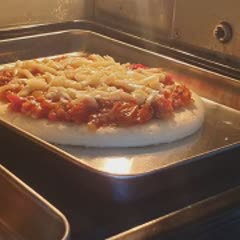 Cách Làm Pizza Bò Bằm Cà Chua Đơn Giản Tại Nhà