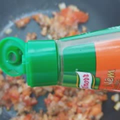 Cách Làm Pizza Bò Bằm Cà Chua Đơn Giản Tại Nhà