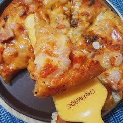 Cách làm pizza tôm tại nhà hấp dẫn