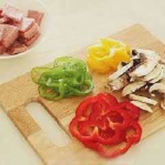 Cách Làm Pizza Từ Bánh Mì Sandwich Thơm Ngon Ở Nhà
