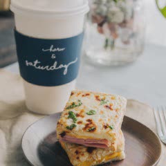 Cách làm Sandwich thịt nguội và phô mai nướng giòn - Croque Monsieur