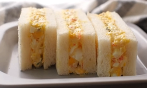 Cách làm Sandwich trứng sốt mayonnaise