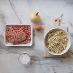 Cách làm thịt chiên kiểu bánh donut
