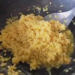 Cách làm bánh đậu xanh hình thỏi vàng