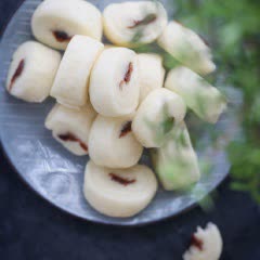 Cách làm bánh bao đậu đỏ mini