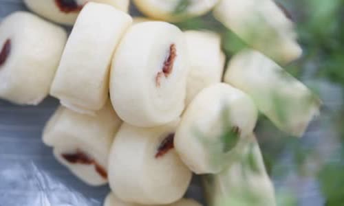 Cách làm bánh bao đậu đỏ mini