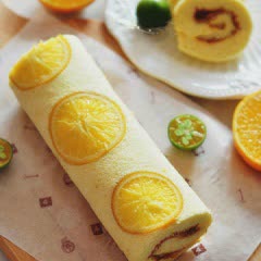 Cách Làm Bánh Bông Lan Cuộn Cam Xốp Mềm Đơn Giản