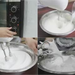 Cách làm bánh bông lan cuộn kem tươi