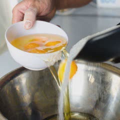 Cách Làm Bánh Cà Rốt Nướng | Thơm Ngon Đơn Giản