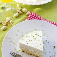 banh-cheesecake-sua-chua-r3ehU2M8Vch4tGEvVxsq