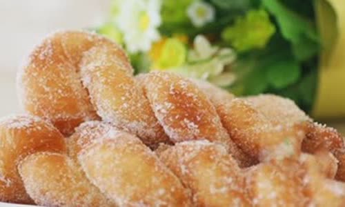Cách Làm Bánh Chiên Xoắn Quẩy Giòn Tan Đơn Giản