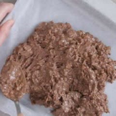 Cách làm bánh chocolate mì ăn liền