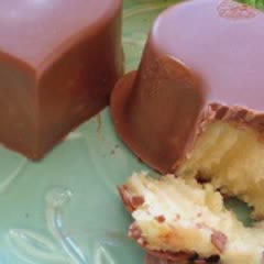 Cách Làm Bánh Chocolate Nhân Dừa Hình Trái Tim