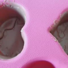 Cách Làm Bánh Chocolate Nhân Dừa Hình Trái Tim
