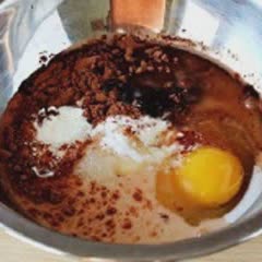 Cách Làm Bánh Chocolate Nóng Trong 5 Phút Hấp Dẫn
