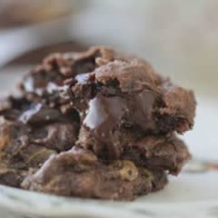 Cách làm bánh chocolate trộn bơ đường