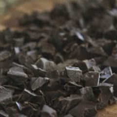 Cách làm bánh chocolate trộn bơ đường