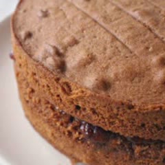 Cách làm Bánh chocolate victoria sponge cake