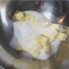 Cách làm bánh chuối bơ trứng
