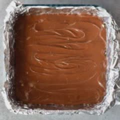 Cách làm Bánh cốm bơ đậu phộng phủ chocolate