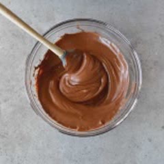 Cách làm Bánh cốm bơ đậu phộng phủ chocolate