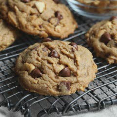 Cách Làm Bánh Cookie Hạt Điều Chocolate Mềm Ngon