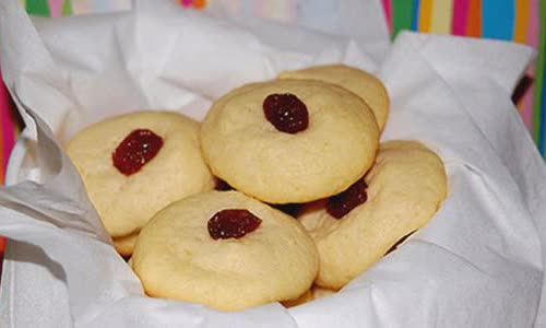 Cách Làm Bánh Cookies Bơ Nho Khô Danisa Thơm Ngon