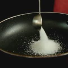 Cách làm bánh Crepe sốt cam - Crepe Suzette