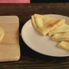 Cách làm bánh Crepe sốt cam - Crepe Suzette