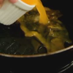 Cách làm bánh Crepe sốt cam - Crepe Suzette