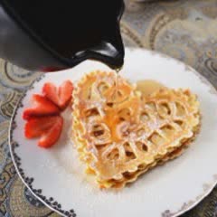 Cách Làm Bánh Crepe Trái Tim Vừa Ngon Vừa Bắt Mắt