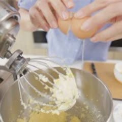 Cách Làm Bánh Cupcake Cam | Cực Thơm Ngon Tại Nhà