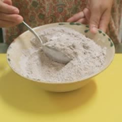 Cách Làm Bánh Cupcake Chocolate Nhân Phô Mai Ngon