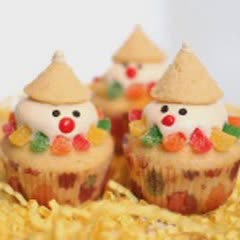 Cách Làm Bánh Cupcake Người Tuyết Thơm Ngon Ở Nhà