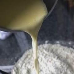 Cách Làm Bánh Dâu Tây Không Cần Lò Nướng Rất Dễ