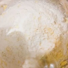 Cách làm bánh dứa giòn tan