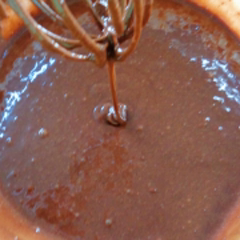 Cách làm bánh flan bông lan chocolate ngon tuyệt vời.