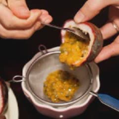 Cách làm bánh flan chanh dây