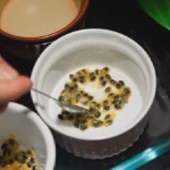 Cách làm bánh flan chanh dây