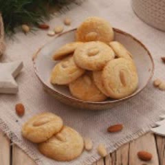 Cách làm Bánh Hạnh Nhân Kiểu Trung Quốc thơm giòn 