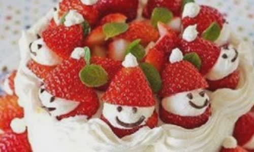 Cách Làm Bánh Kem Dâu Tây Hình Ông Già Noel Ngon