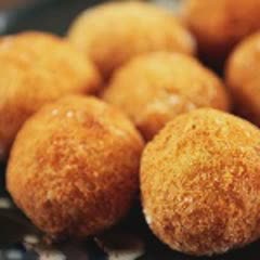 Cách Làm Bánh Khoai Lang Chiên Phòng Ngon Miệng