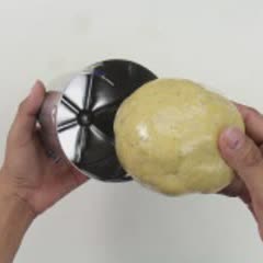 Cách Làm Bánh Khoai Lang Trộn Dừa Hấp