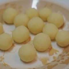 Cách Làm Bánh Khoai Mè Thơm Lừng Tẩm Bổ Mời Cả Nhà