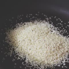 Cách Làm Bánh Khoai Mè Thơm Lừng Tẩm Bổ Mời Cả Nhà