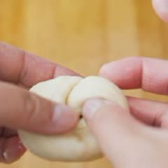 Cách làm Bánh Mì Bơ Tỏi Tròn giòn thơm cho bữa sáng